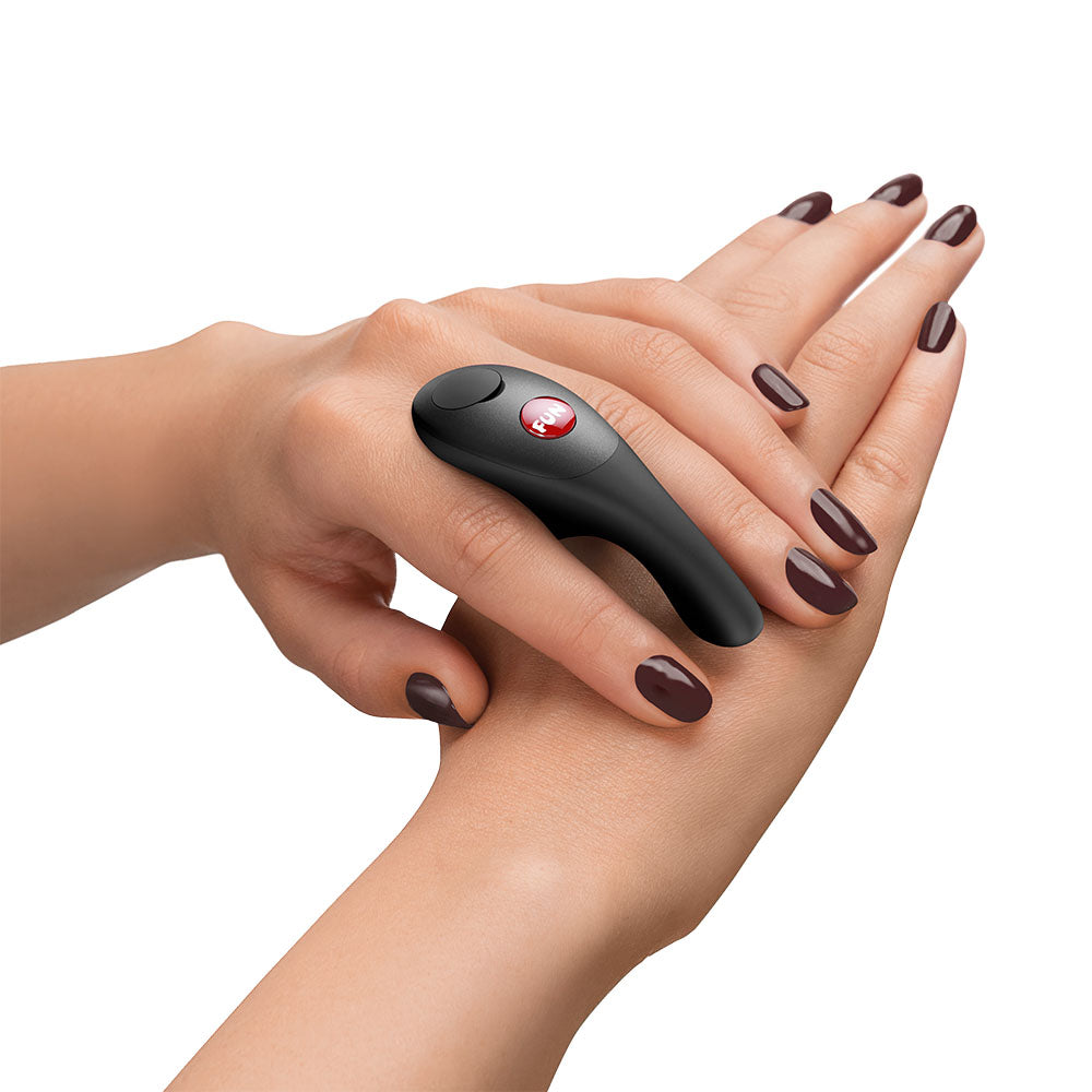 Fun Factory BE-ONE Black - Black USB-C Rechargeable Finger Stimulator - FF000948BK01