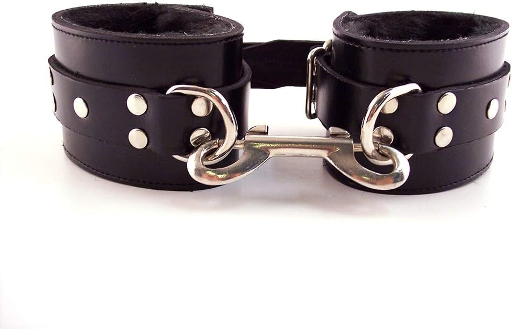 Rouge Black Fur Wrist Cuffs-RFC1037BK
