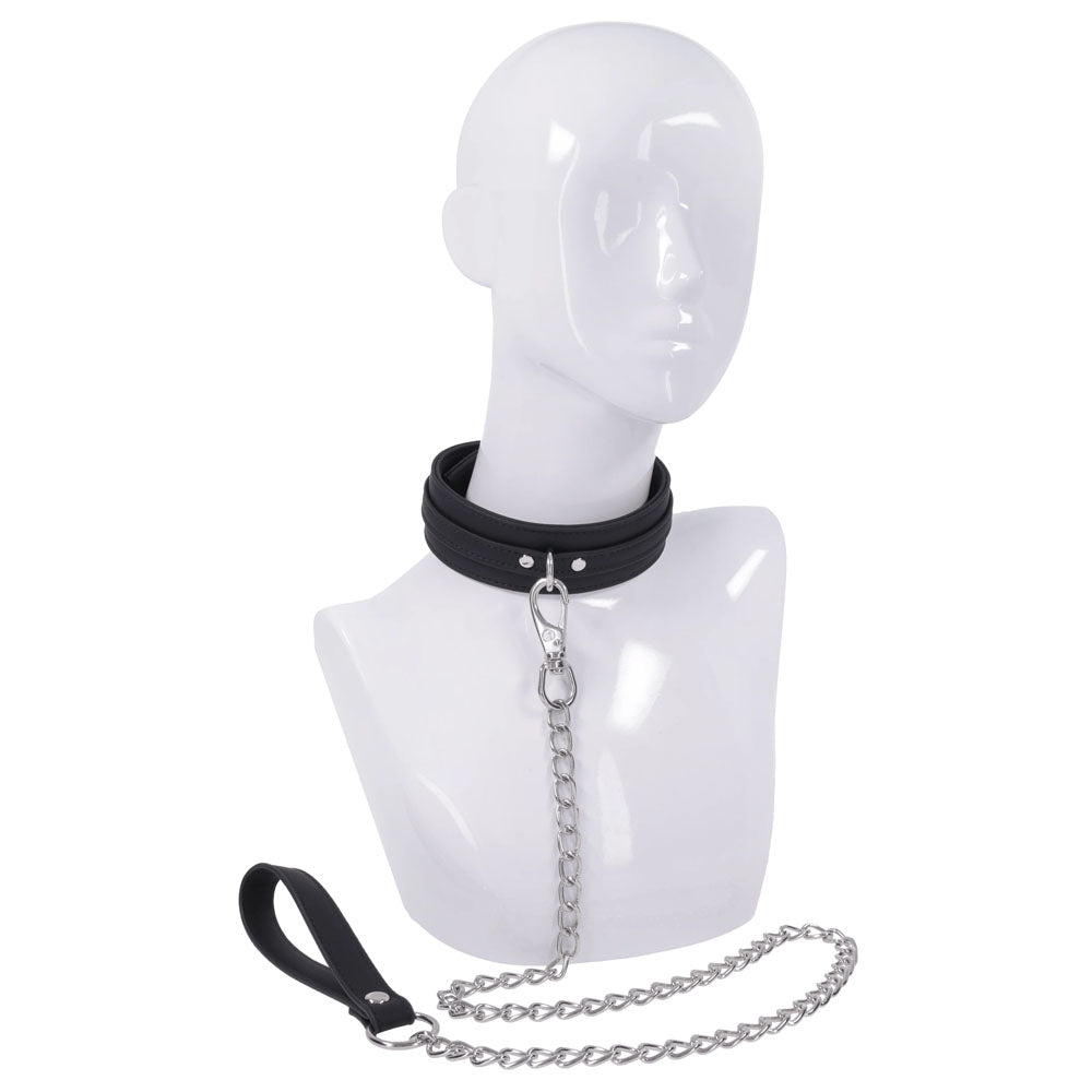 SPORTSHEETS Signature Midnight Muse Collar & Leash - Black Adjustable Restraint - SS68120
