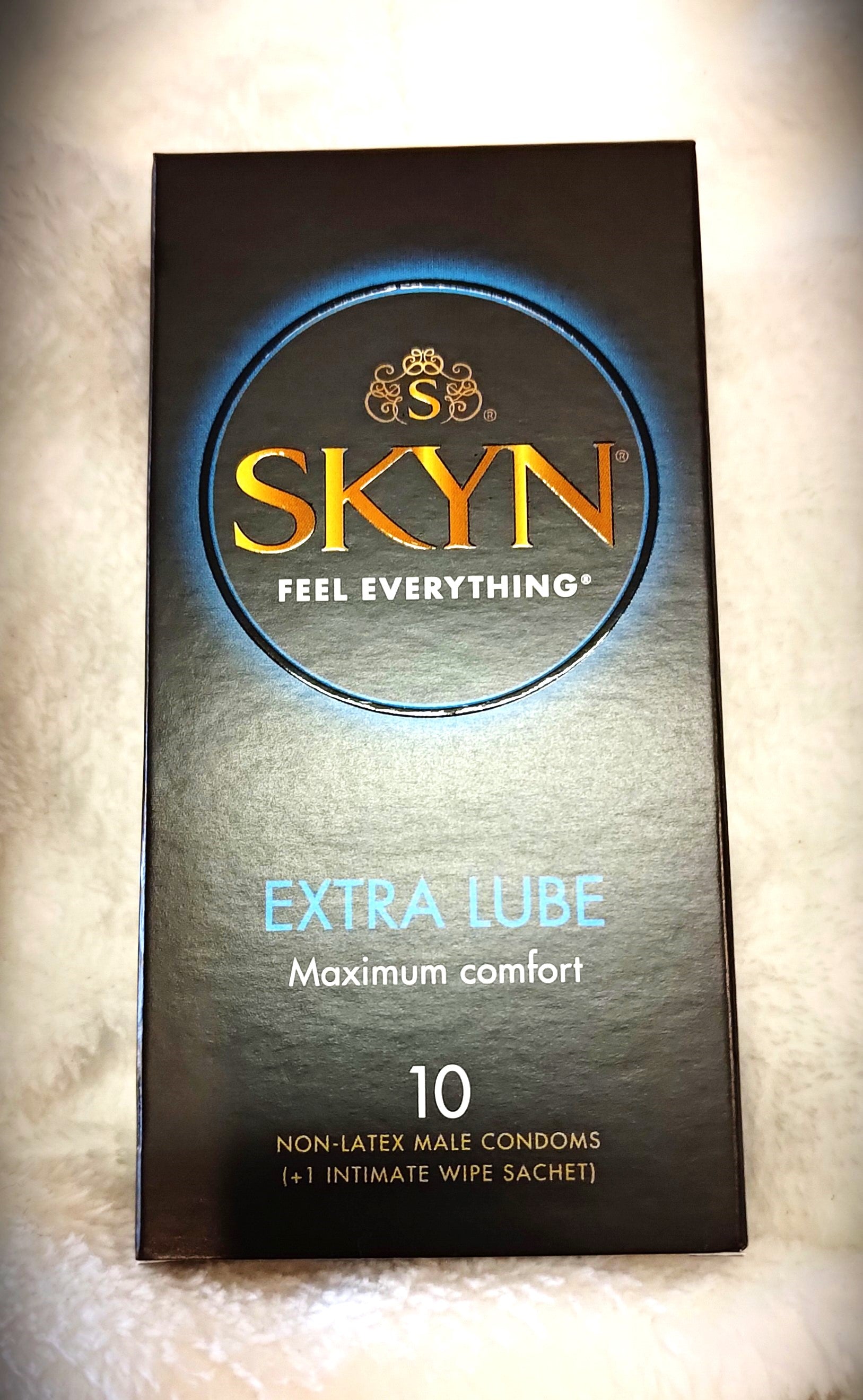 Lifestyles Skyn - Extra Lubricated - 10 NON Latex Condoms Retail Pack
