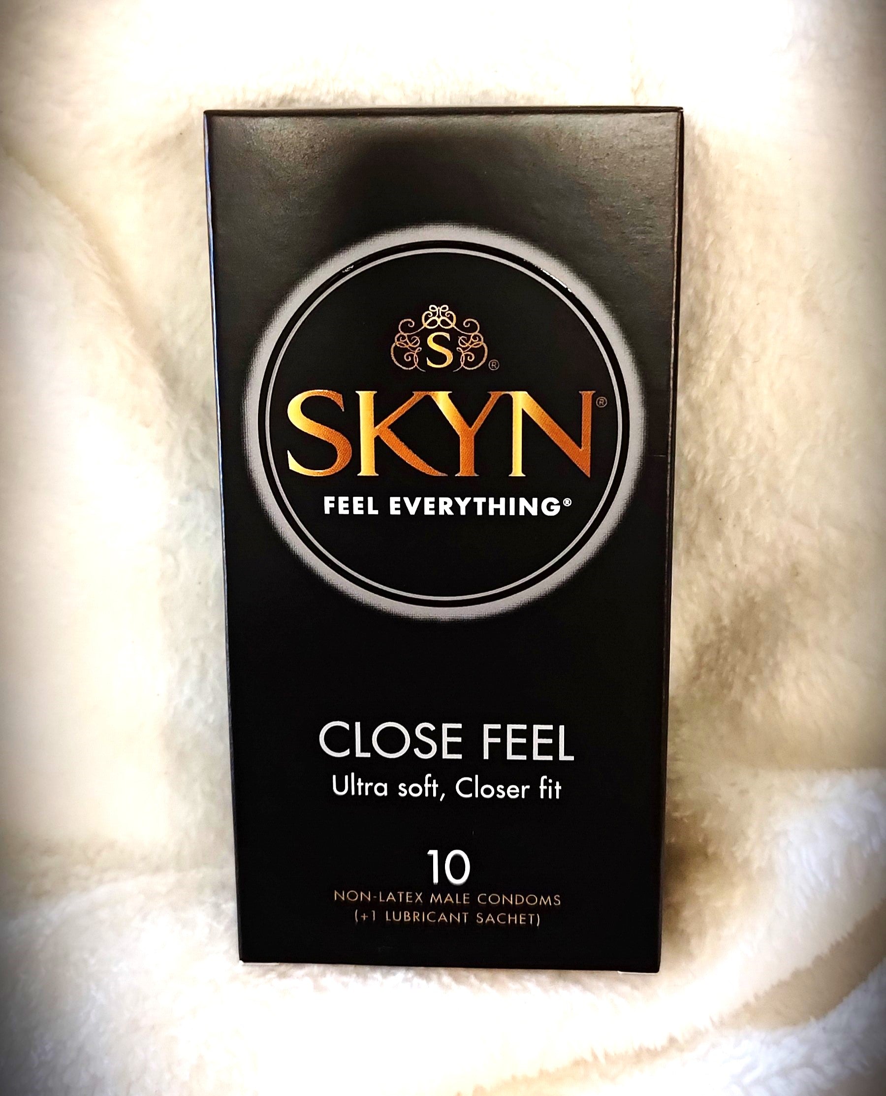Lifestyle Skyn Close Feel 10 Non Latex Condoms Retail Pack