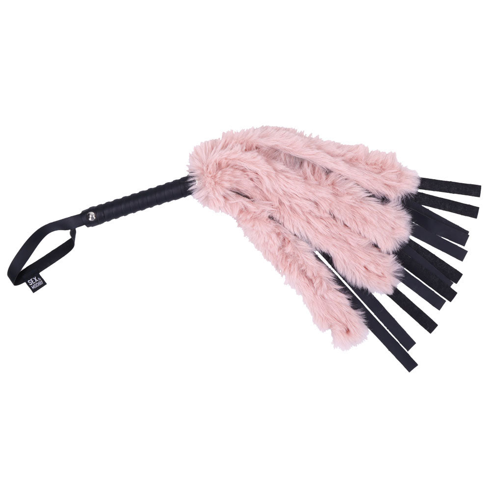 Sex & Mischief Brat Faux Fur Flogger - Black 50 cm Whip with Pink Faux Feather-SS09848