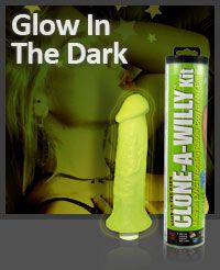 Clone A Willy - Glow Green Penis Casting Kit - Early2bed